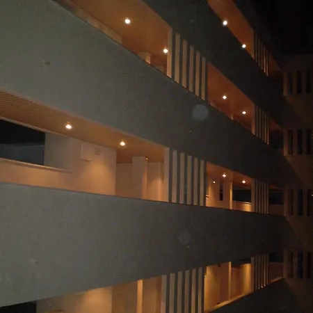 Primera Linea De Mar Apartment *